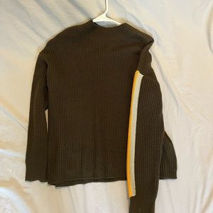 Roolee sweater